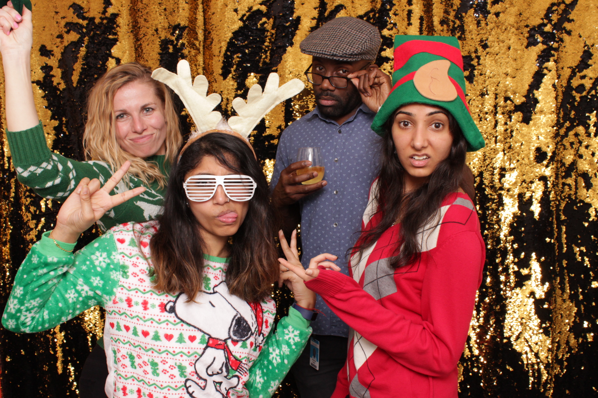 bswift Holiday Party | View more photos from the event at events.alfrescophoto.com/u/AlfrescoPhoto/bswift-Holiday-Party